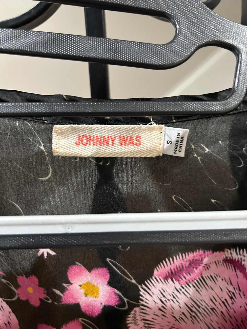 Johnny Was Black Western Tunic with Pink Floral & Crane Motif - Picture 3 of 3